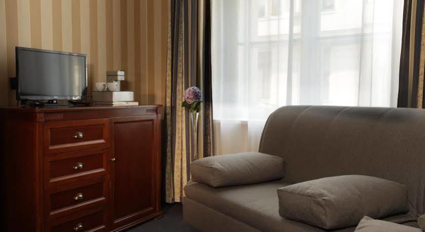 Rott Hotell Prag